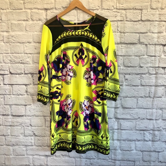 2B Bebe Dresses & Skirts - 2b BEBE Yellow Floral Dress